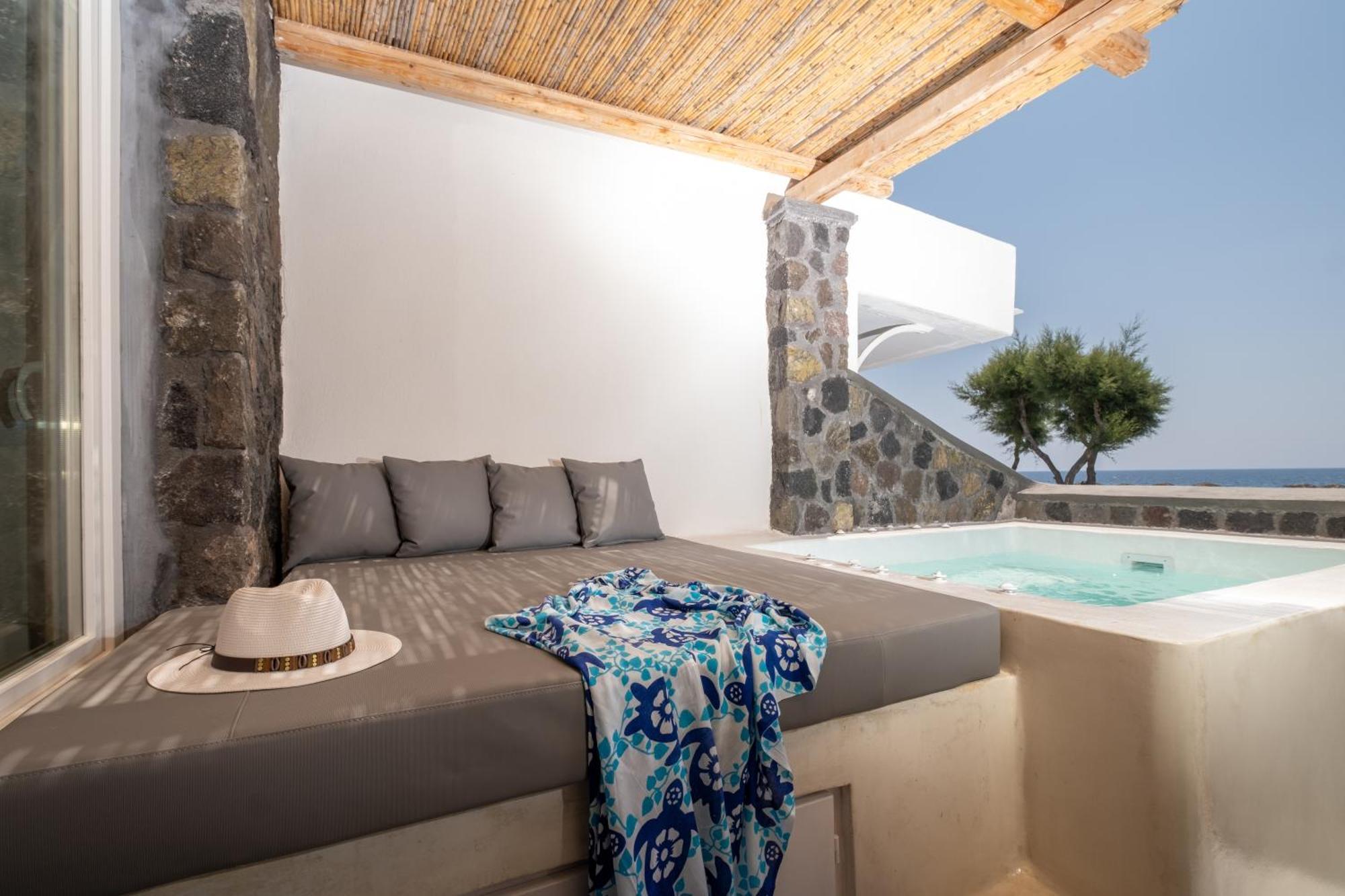 Sand Gem - Beach Apartments เปริโวลอส ภายนอก รูปภาพ